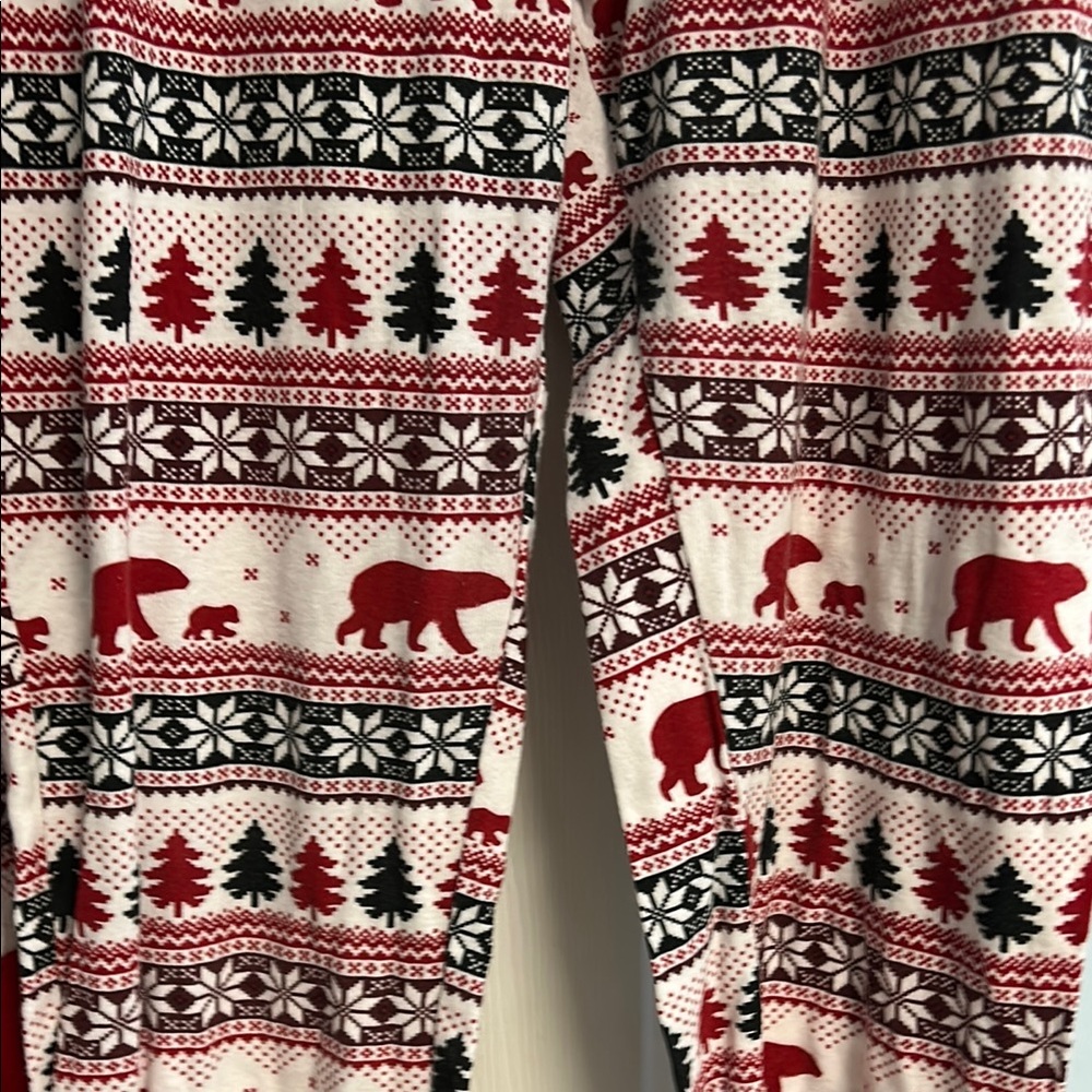 Wondershop by Target Red, Black, and White Bear Print Pajamas. - Picture 7 of 13